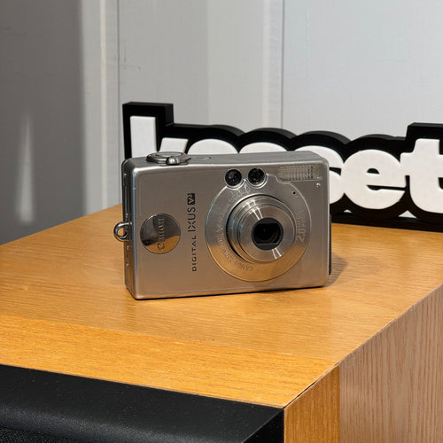 Canon Digital IXUS V2
