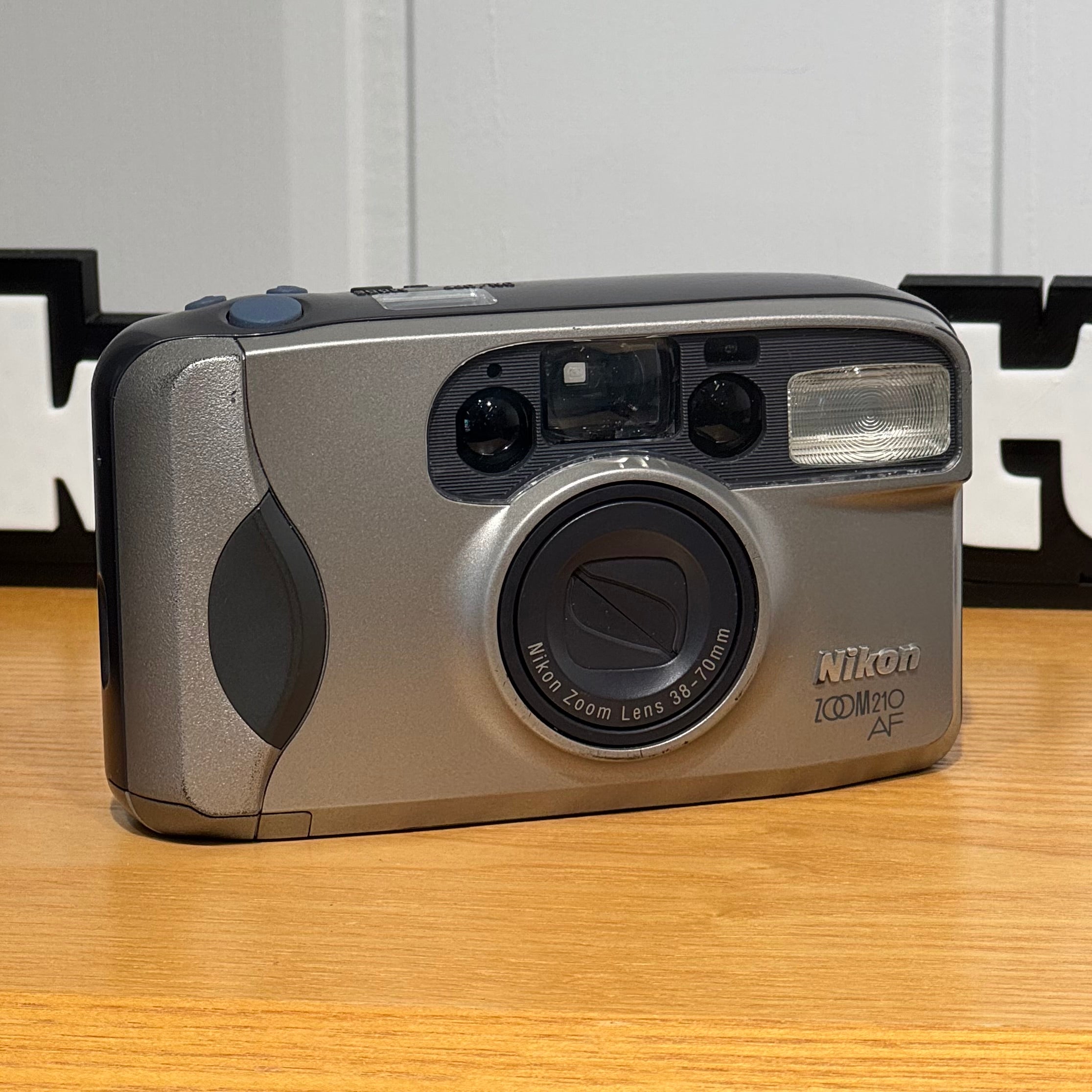 Nikon Zoom 210AF