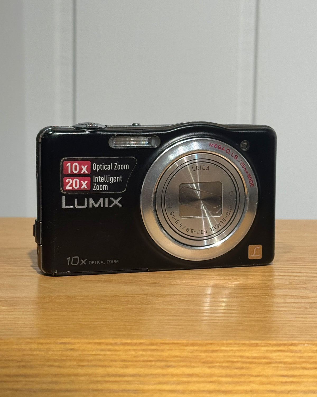Panasonic Lumix DMC-SZ1