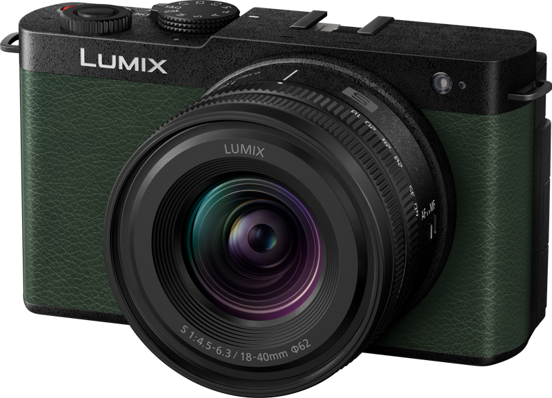 Panasonic Lumix S9 Dark Olive m/ 18-40mm F/4.5-6.3
