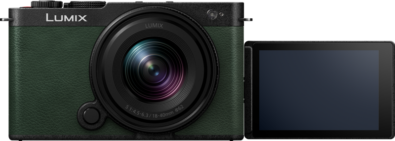 Panasonic Lumix S9 Dark Olive m/ 18-40mm F/4.5-6.3