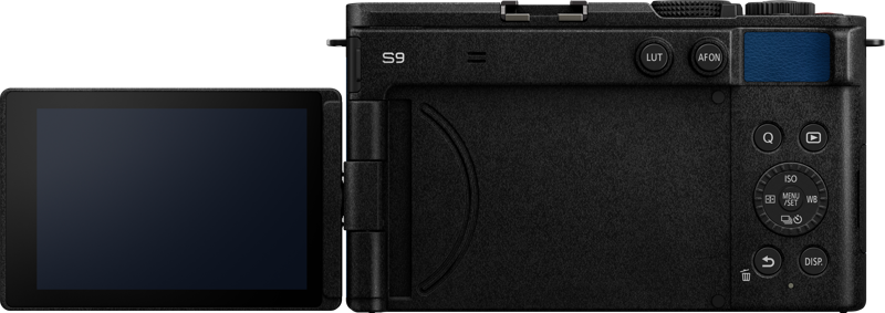 Lumix S9