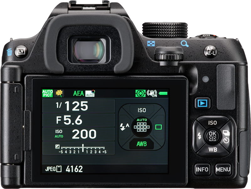 Pentax KF m/ 18-55mm f/3.5-5.6