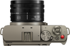 Lumix S9 Titanium med 18-40mm objektiv