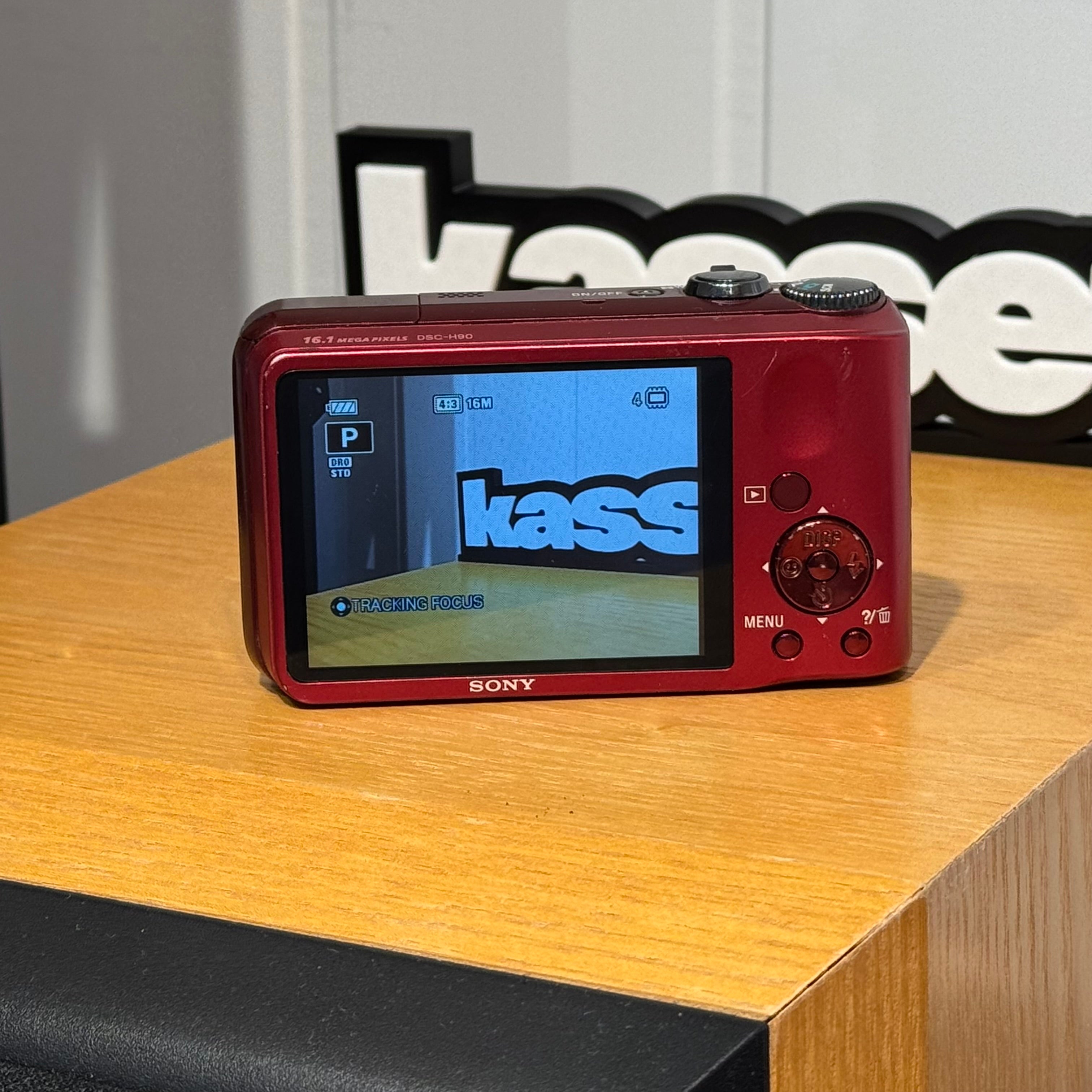 Sony DSC-H90, 16MP