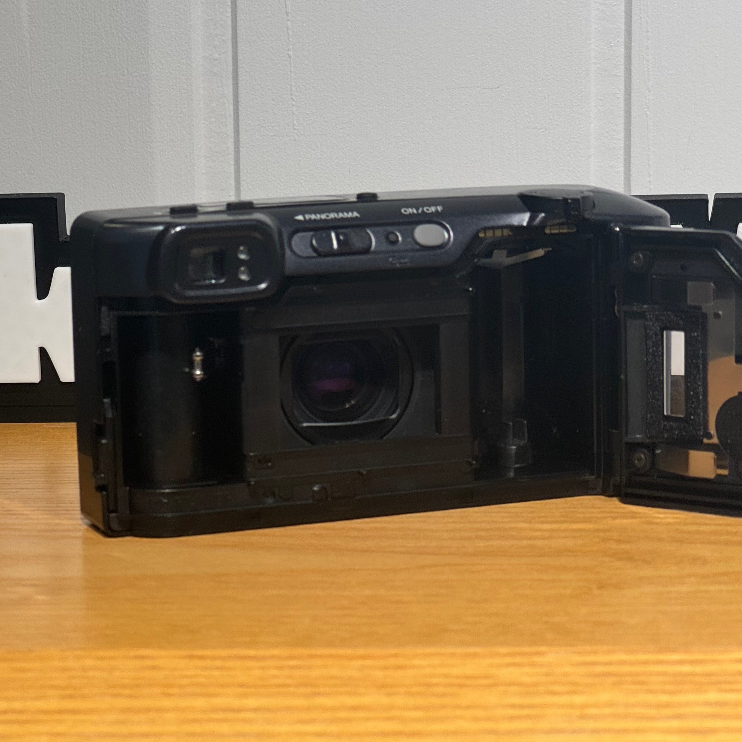 Minolta Panorama Zoom 105