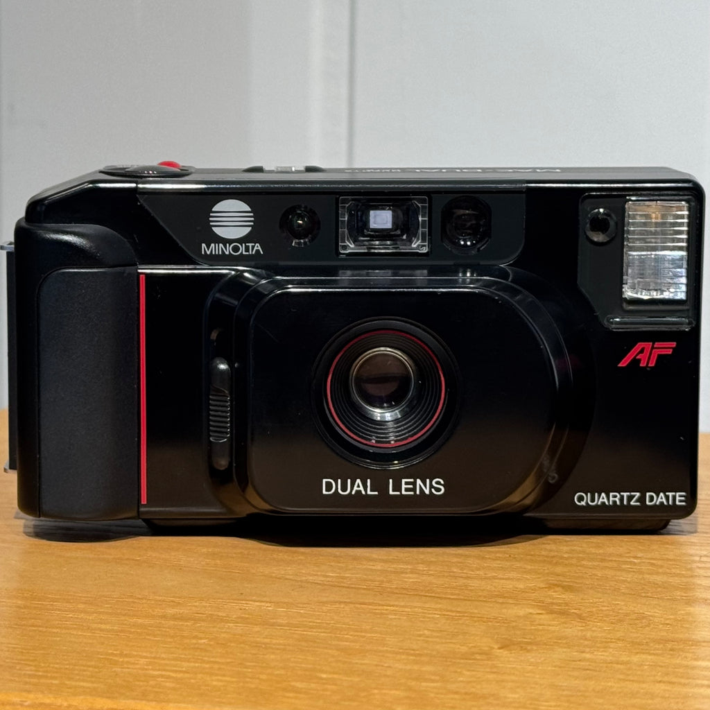 Minolta Mac-Dual Quartz Date