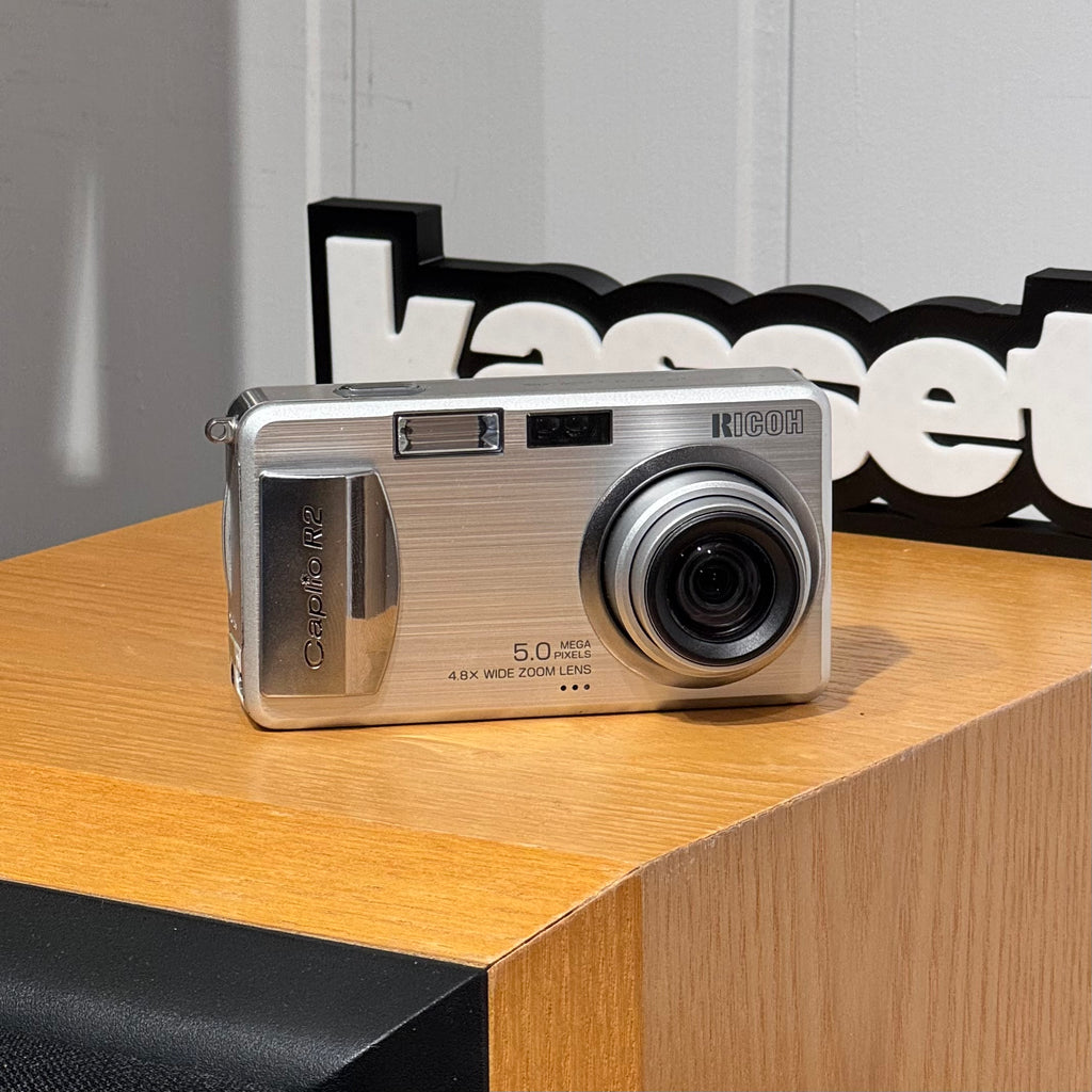 Ricoh Caplio R2, 5MP